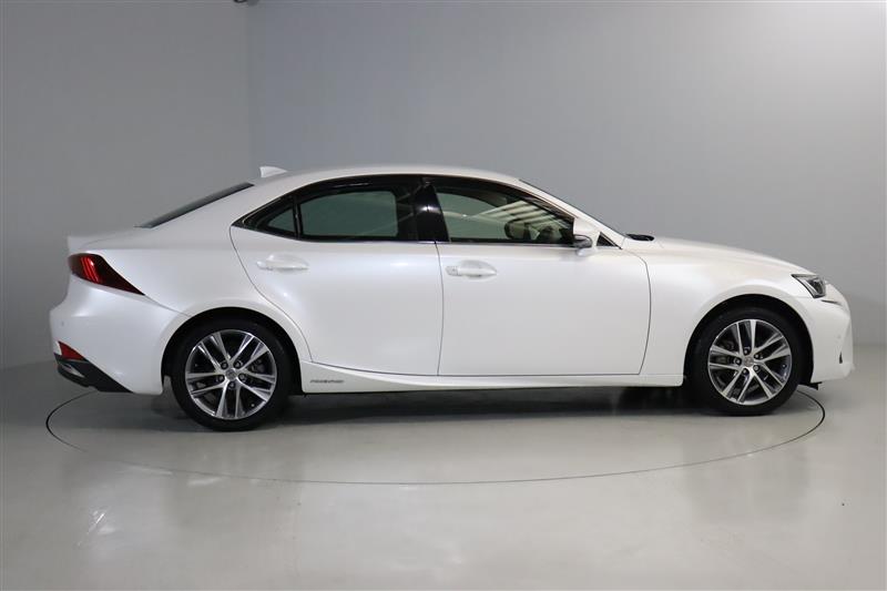 IS300h バ-ジョンL 車両詳細 > レクサス認定中古車 LEXUS CPO